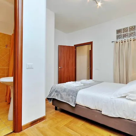 Apartment Unique Trastevere *